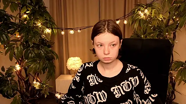 SusanPhelps online show from April 4, 2026, 2:01 pm