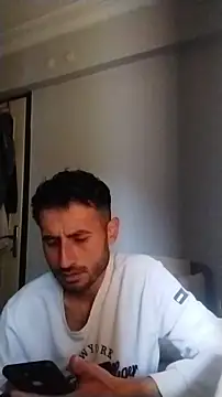 Snapshot of hornyturkishboy1994 chatting on March 30, 2026, 6:48 am hornyturkishboy1994 online show from March 30, 2026, 6:48 am