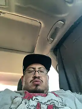 GGGRICHGGG online show from April 8, 2026, 7:26 pm