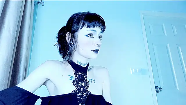 H3xD0ll online show from April 10, 2026, 11:56 pm