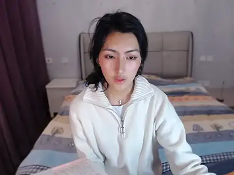 A--zi online show from April 12, 2026, 7:55 am