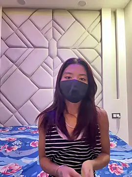 AngelByHeart online show from March 29, 2026, 12:18 pm