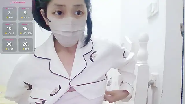 doudouya9 online show from April 3, 2026, 12:44 pm