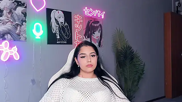 MikaVonner online show from March 29, 2026, 7:43 am