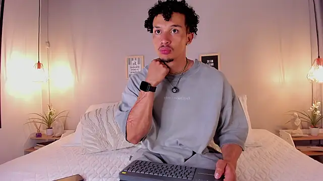 dominik drake online show from June 18, 2026, 12:21 pm