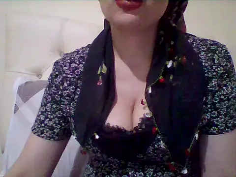 Snapshot of busex25 chatting on April 4, 2026, 9:21 pm busex25 online show from April 4, 2026, 9:21 pm