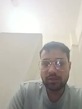 Snapshot of herochoclateboy chatting on July 14, 2026, 4:46 pm herochoclateboy online show from July 14, 2026, 4:46 pm