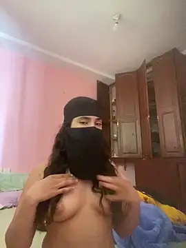 SexyaDivaa online show from April 10, 2026, 11:06 am