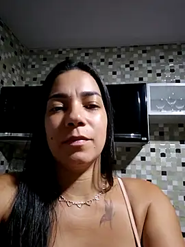 Hay1992 online show from April 18, 2026, 5:32 am