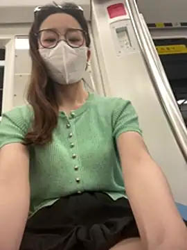 meimeibuguai online show from July 3, 2026, 12:00 pm