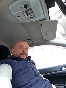 Cristo1982 online show from April 11, 2026, 9:24 am