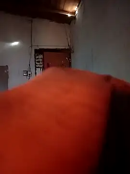 minauu s online show from April 5, 2026, 12:01 pm