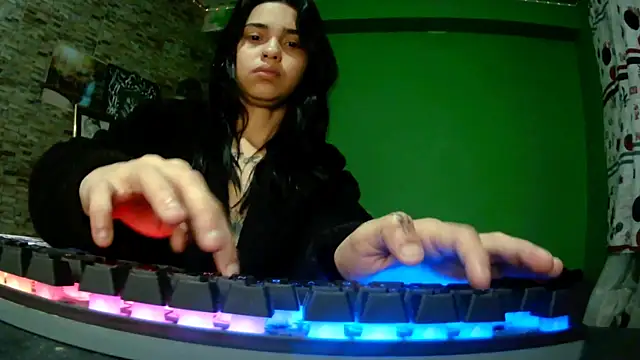 Luna Velvet7 online show from July 29, 2026, 8:57 am