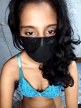 Snapshot of manu_babe chatting on May 9, 2026, 12:30 pm manu babe online show from May 9, 2026, 12:30 pm