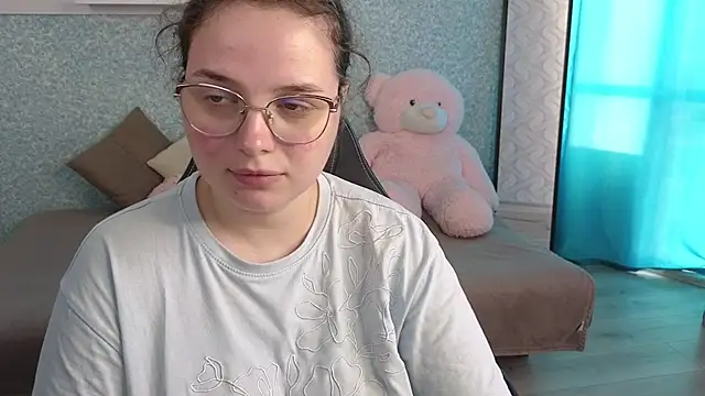 SofiDreamm online show from July 19, 2026, 3:09 pm