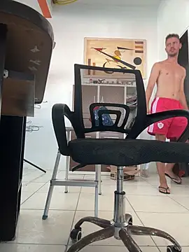 escrivao online show from April 1, 2026, 4:48 pm