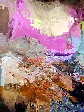 Snapshot of Your_Mommy_003 chatting on April 2, 2026, 8:37 pm Your Mommy 003 online show from April 2, 2026, 8:37 pm