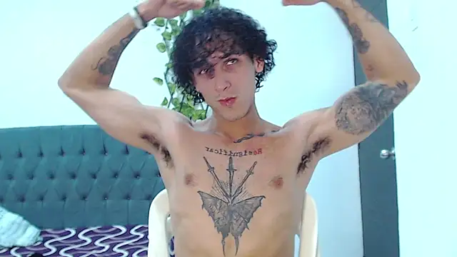 Dann carterr online show from April 1, 2026, 2:13 am