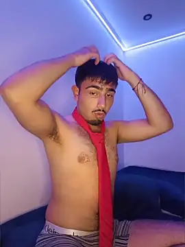 Snapshot of Ares_Blake chatting on April 8, 2026, 9:38 pm Ares Blake online show from April 8, 2026, 9:38 pm