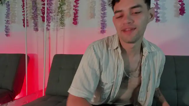 Snapshot of Dope_BoyGGs chatting on March 31, 2026, 4:47 am Dope BoyGGs online show from March 31, 2026, 4:47 am