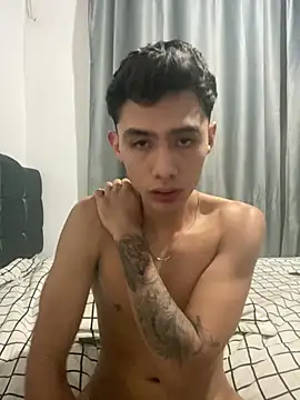 jmaxter online show from April 13, 2026, 5:11 am