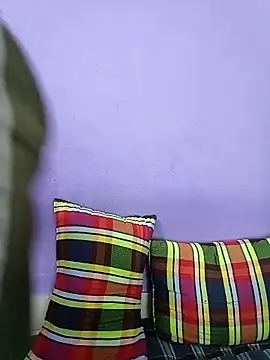 Snapshot of Jerin_Couple61 chatting on May 23, 2026, 4:22 am Jerin Couple61 online show from May 23, 2026, 4:22 am