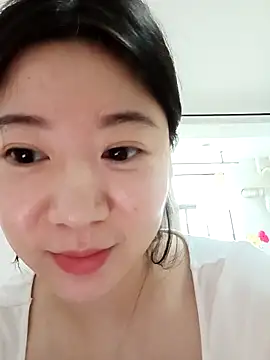 Micheel 9999 online show from April 2, 2026, 8:43 am