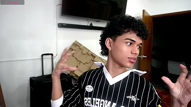 kai OnFire online show from April 20, 2026, 6:49 am