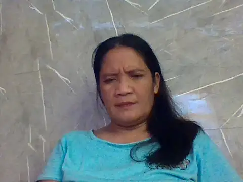 Snapshot of PinayZaira chatting on June 7, 2026, 11:10 pm PinayZaira online show from June 7, 2026, 11:10 pm