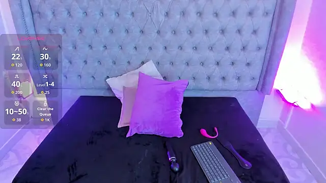 Gyal Smith online show from June 10, 2026, 3:41 am