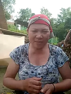 Snapshot of jikey-bibi chatting on May 3, 2026, 9:58 am jikey-bibi online show from May 3, 2026, 9:58 am