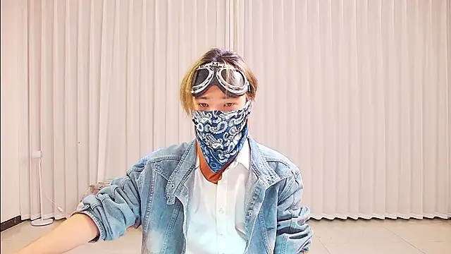 wumei-001 online show from April 1, 2026, 12:50 pm