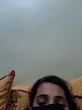 Annu 02 online show from April 1, 2026, 6:38 pm