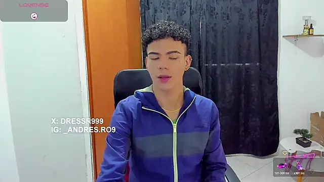 Snapshot of sebascuterouss chatting on July 3, 2026, 11:39 am sebascuterouss online show from July 3, 2026, 11:39 am