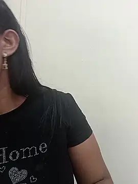 SofiaMendez1  online show from July 10, 2026, 7:47 pm