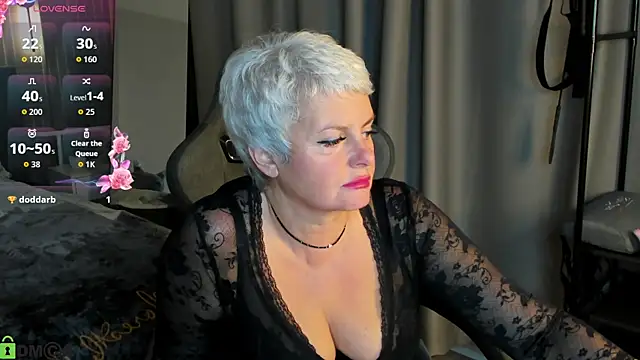 Snapshot of Linda_Zef1r chatting on May 16, 2026, 2:10 am Linda Zef1r online show from May 16, 2026, 2:10 am