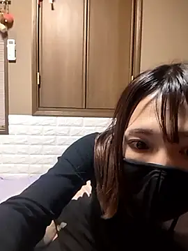 mikuchi1019 online show from May 2, 2026, 10:26 pm