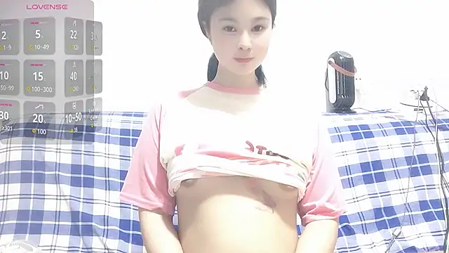 niuniu556 online show from May 27, 2026, 12:12 pm