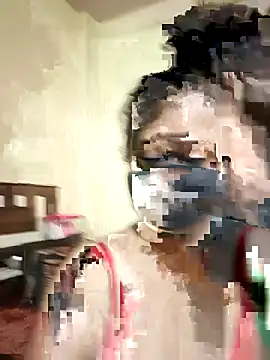 Snapshot of SluttySonam chatting on May 3, 2026, 9:47 am SluttySonam online show from May 3, 2026, 9:47 am