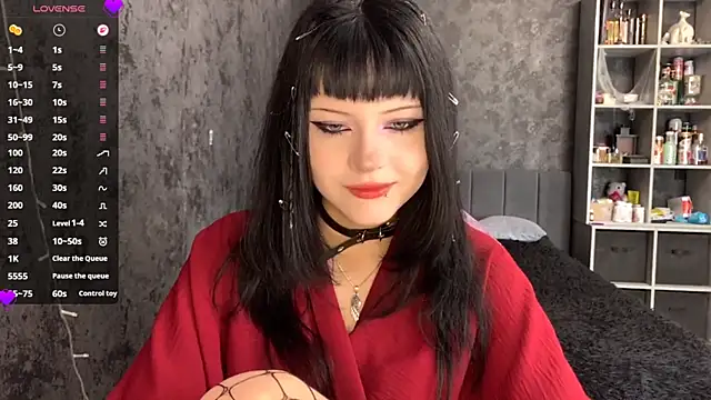 EmilyEmbears online show from June 2, 2026, 7:30 am