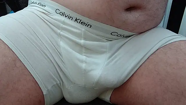 hot uk cam1 online show from August 3, 2026, 10:47 pm