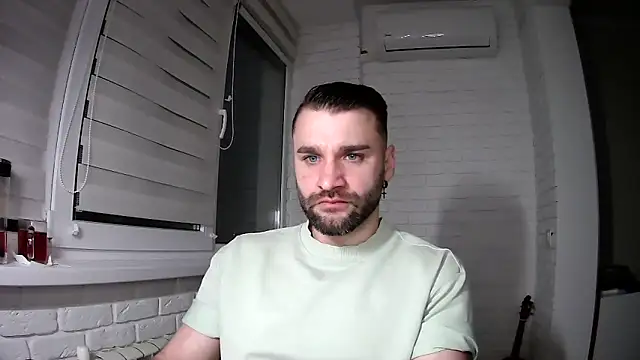 DaddySlava online show from April 2, 2026, 5:08 pm