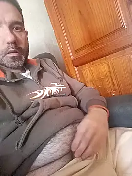 olivaissul online show from April 17, 2026, 1:47 pm