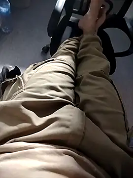 samosa7678 online show from April 18, 2026, 1:52 am