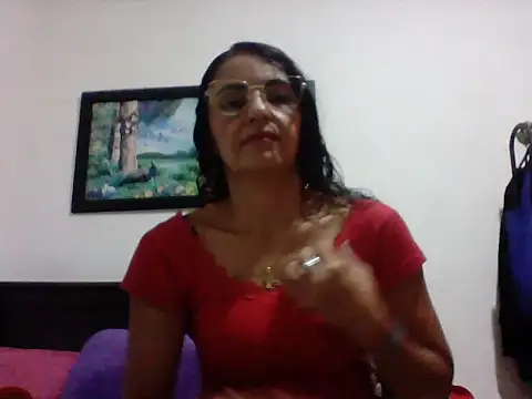 FenixPretty online show from April 29, 2026, 3:38 pm