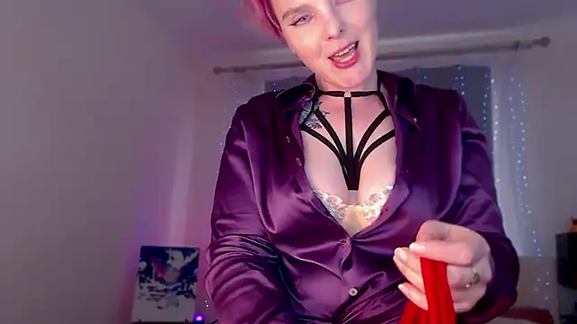 SeverinaMurr online show from June 11, 2026, 4:15 pm