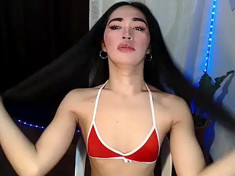 Snapshot of urasiankylie chatting on June 30, 2026, 5:57 pm urasiankylie online show from June 30, 2026, 5:57 pm