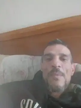 Guillelp online show from May 20, 2026, 11:46 pm