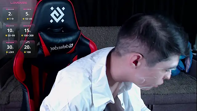 KennyOrtiz online show from April 27, 2026, 9:29 am