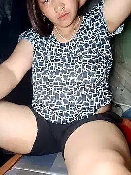 Snapshot of MayLoveAngel chatting on April 3, 2026, 6:09 am MayLoveAngel online show from April 3, 2026, 6:09 am